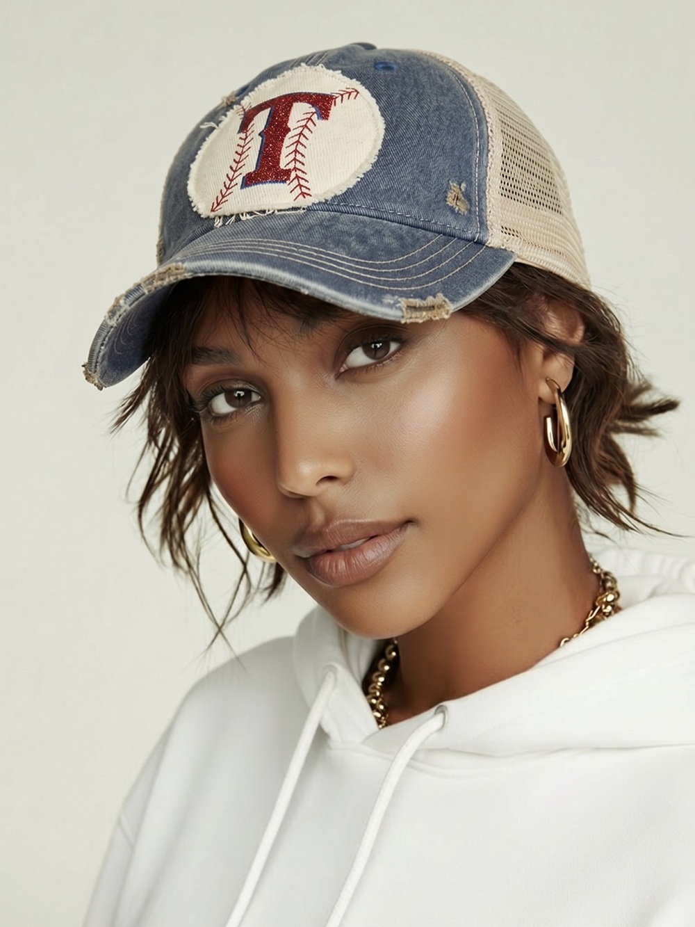 NWOT Women’s Denim Blue Distressed Baseball Cap MLB Texas Rangers Baseball Logo
